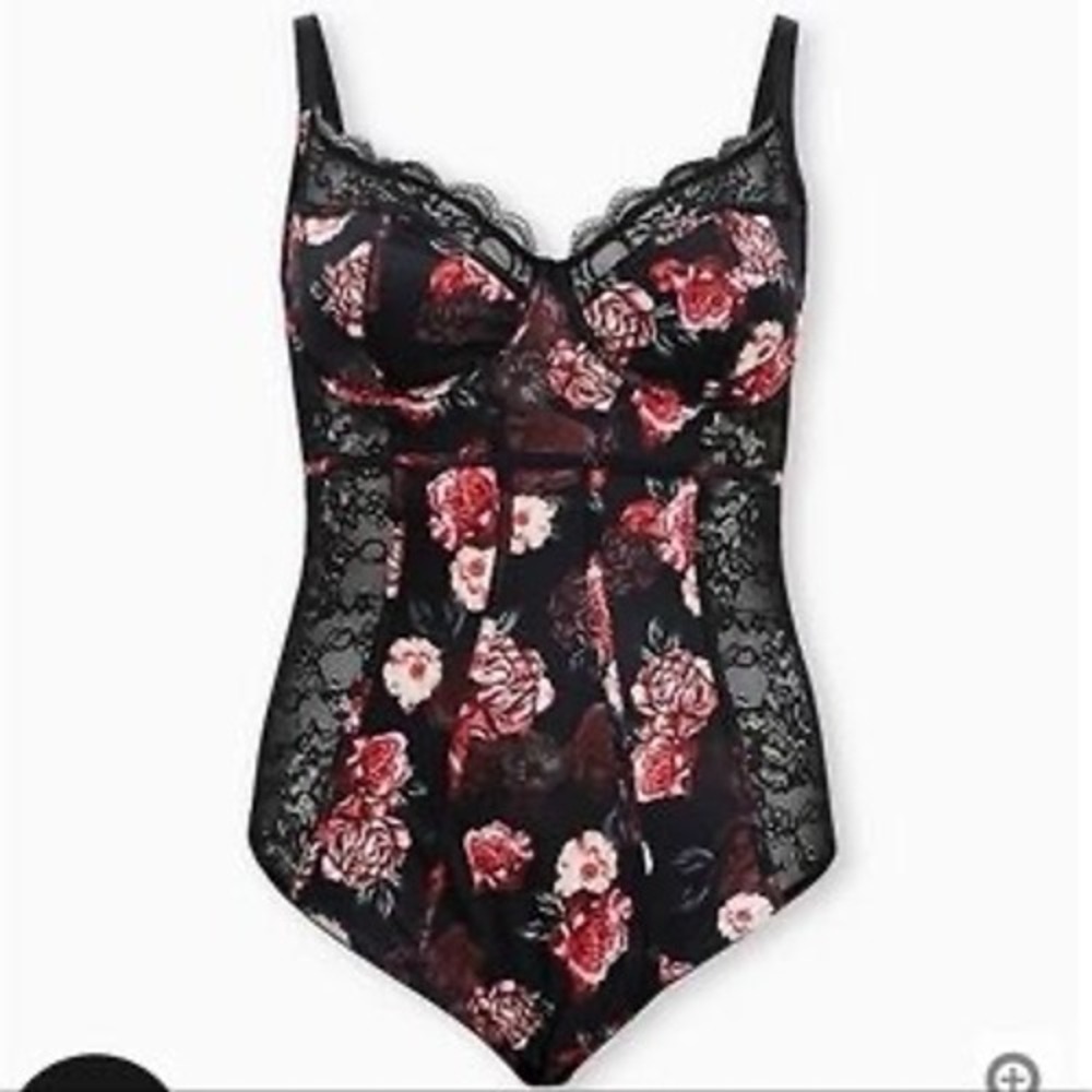 Torrid Bodysuit Floral Lace Underwire Bustier Bodysuit Size 1 Black/Red Women's